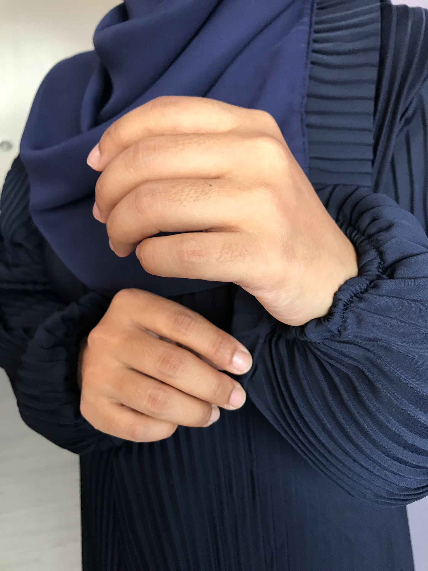 SERI (PLEATED)